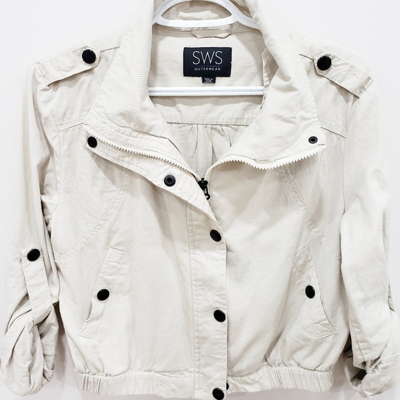 Trendy Utility Jacket - Picture 2 of 2
